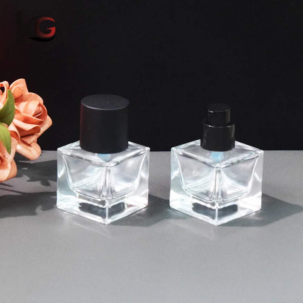 XZJ-F082 (16) Wholesale 30ml Clear Matte Foundation Bottle China Supplier - Image 1